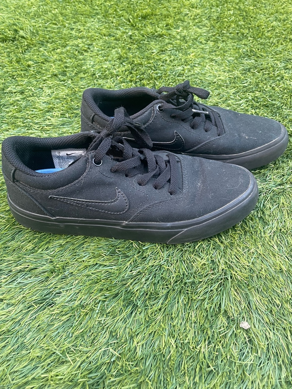 Nike SB Chron 2 Canvas Triple Black Skate Shoes DM3494-002 Men's Size 5